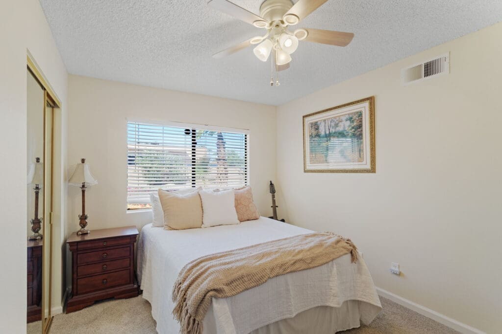 Guest bedroom at 77042 Pauma Valley Way