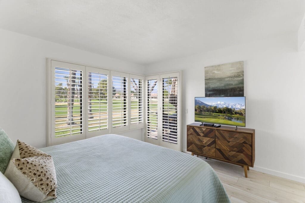 Master bedroom at 41447 Inverness Way