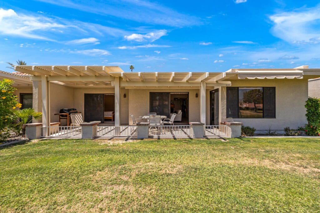 patio close