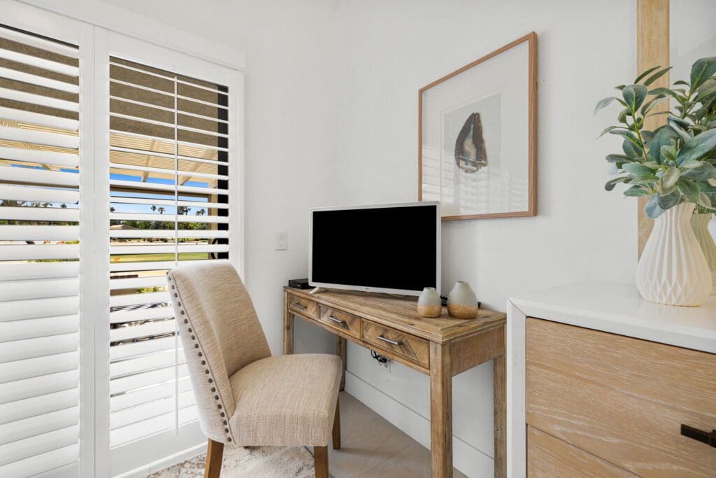 desk in bedroom