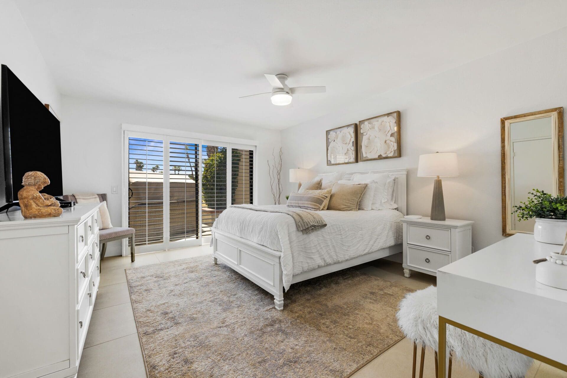 2nd bedroom with view to patio