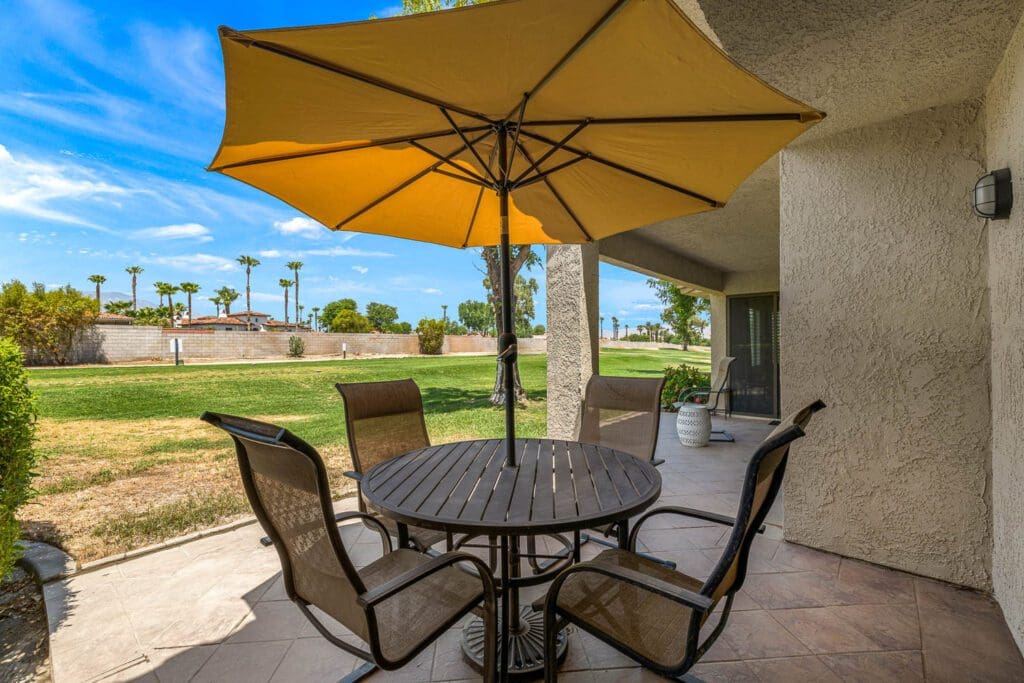 patio set