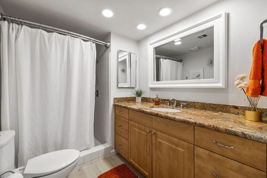 secondary bath
