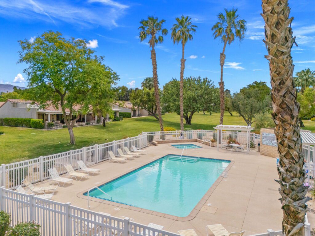 40165 Baltusrol Property Outdoor Pool