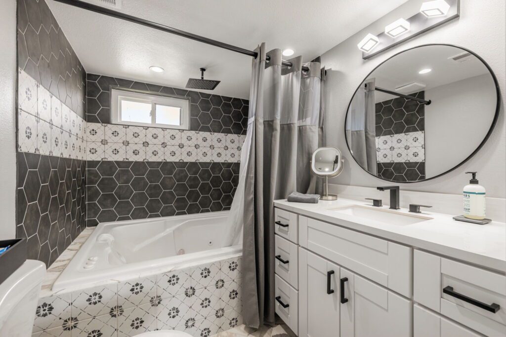 40165 Baltusrol Rental Property Bathroom